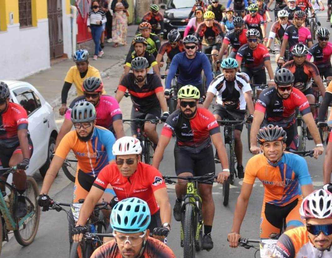 Camacã: Com total apoio da prefeitura equipe de Ciclistas participa de passeio em Itagimirim